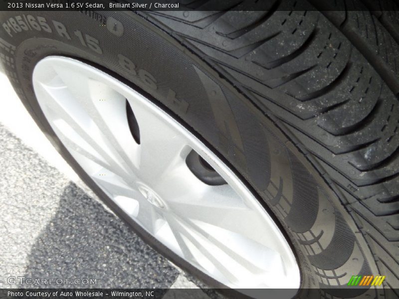Brilliant Silver / Charcoal 2013 Nissan Versa 1.6 SV Sedan