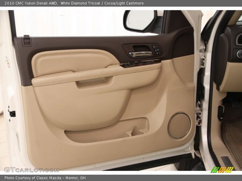 White Diamond Tricoat / Cocoa/Light Cashmere 2010 GMC Yukon Denali AWD