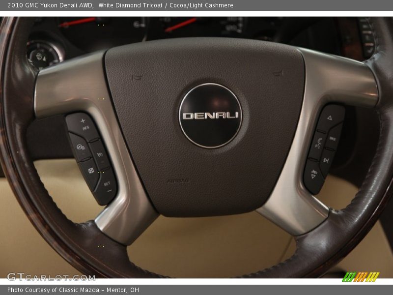 White Diamond Tricoat / Cocoa/Light Cashmere 2010 GMC Yukon Denali AWD