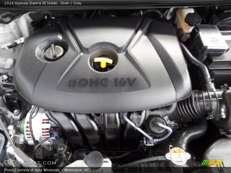 Silver / Gray 2014 Hyundai Elantra SE Sedan