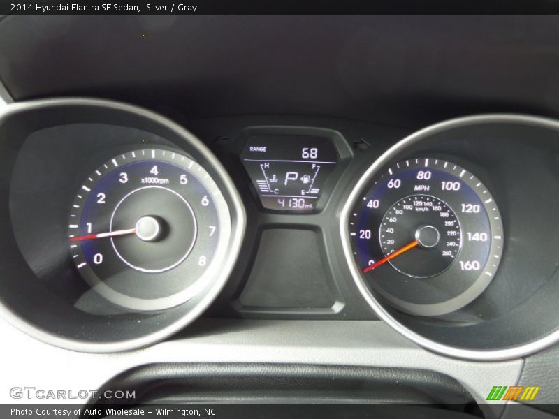 Silver / Gray 2014 Hyundai Elantra SE Sedan