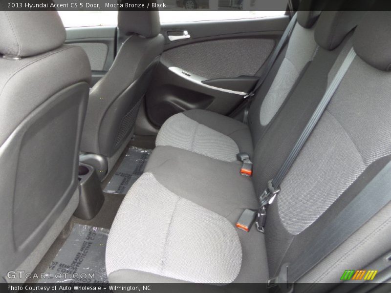 Mocha Bronze / Black 2013 Hyundai Accent GS 5 Door