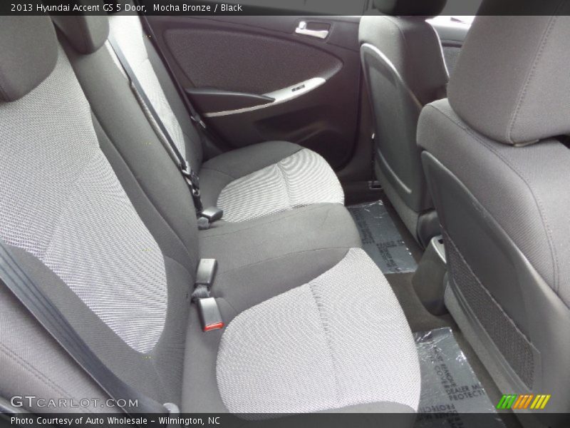 Mocha Bronze / Black 2013 Hyundai Accent GS 5 Door