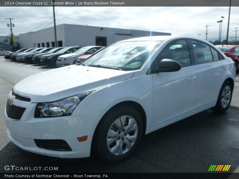 Summit White / Jet Black/Medium Titanium 2014 Chevrolet Cruze LS