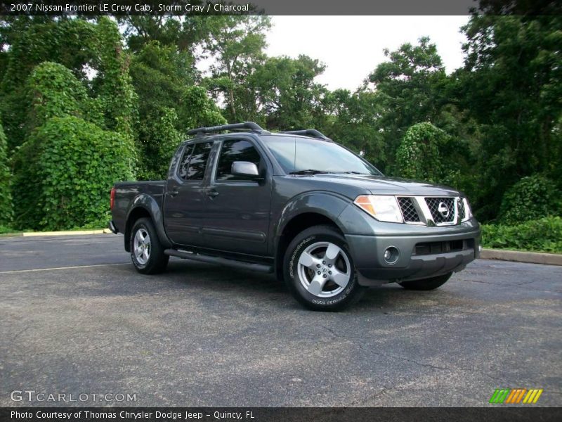 Storm Gray / Charcoal 2007 Nissan Frontier LE Crew Cab