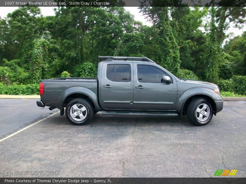 Storm Gray / Charcoal 2007 Nissan Frontier LE Crew Cab