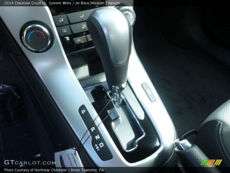 Summit White / Jet Black/Medium Titanium 2014 Chevrolet Cruze LS