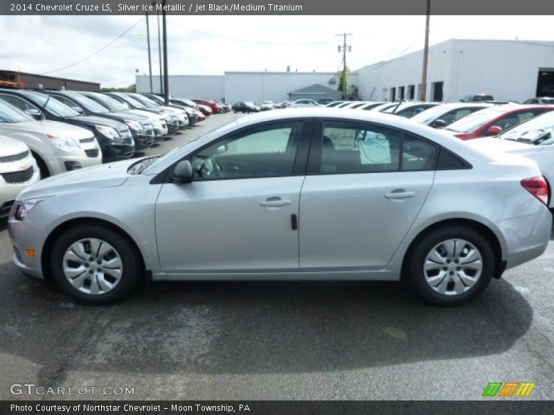 Silver Ice Metallic / Jet Black/Medium Titanium 2014 Chevrolet Cruze LS