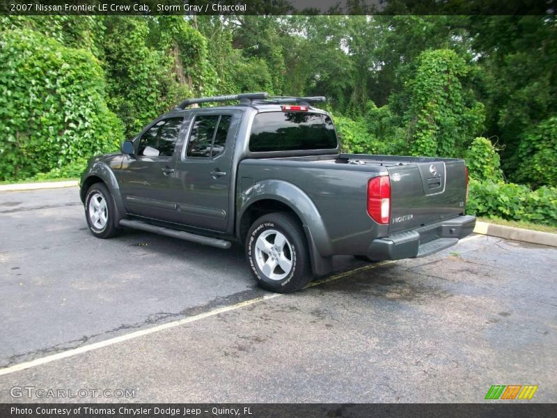 Storm Gray / Charcoal 2007 Nissan Frontier LE Crew Cab