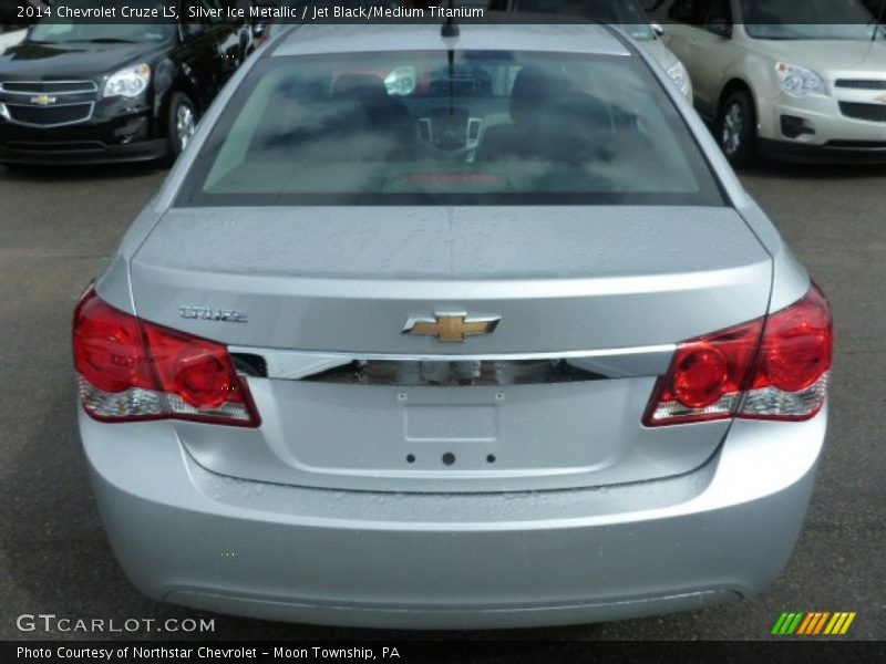 Silver Ice Metallic / Jet Black/Medium Titanium 2014 Chevrolet Cruze LS