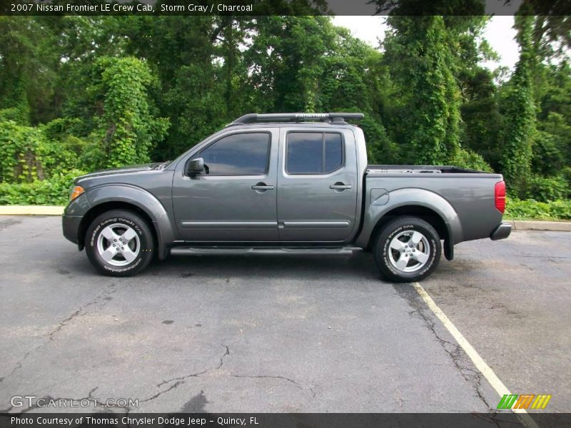 Storm Gray / Charcoal 2007 Nissan Frontier LE Crew Cab