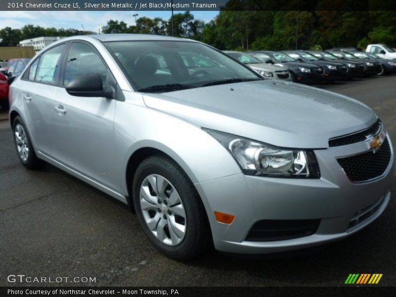 Silver Ice Metallic / Jet Black/Medium Titanium 2014 Chevrolet Cruze LS