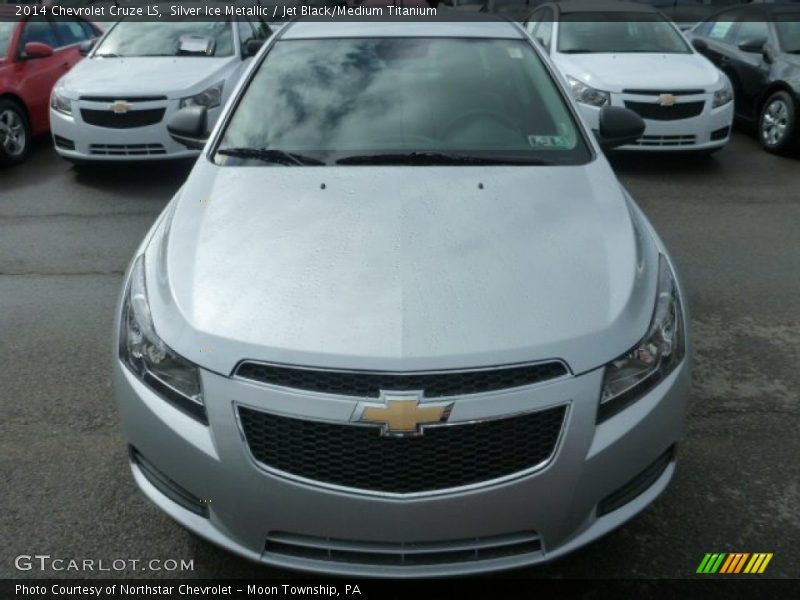 Silver Ice Metallic / Jet Black/Medium Titanium 2014 Chevrolet Cruze LS