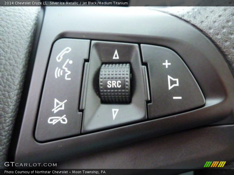 Silver Ice Metallic / Jet Black/Medium Titanium 2014 Chevrolet Cruze LS
