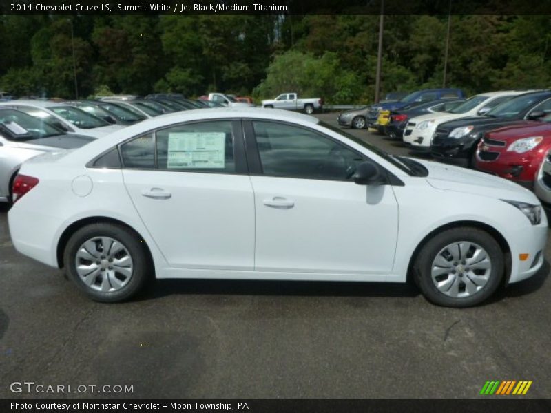Summit White / Jet Black/Medium Titanium 2014 Chevrolet Cruze LS
