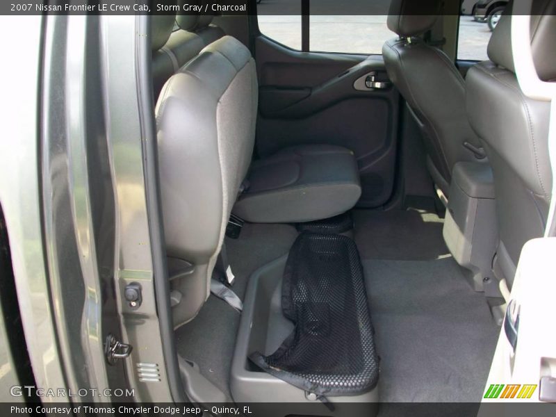 Storm Gray / Charcoal 2007 Nissan Frontier LE Crew Cab