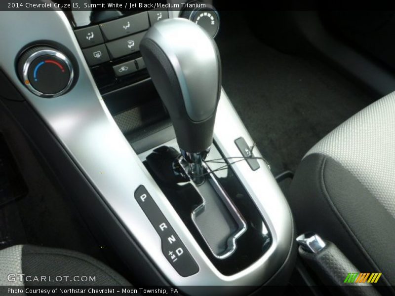 Summit White / Jet Black/Medium Titanium 2014 Chevrolet Cruze LS