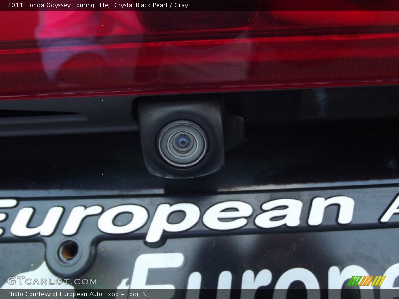 Crystal Black Pearl / Gray 2011 Honda Odyssey Touring Elite