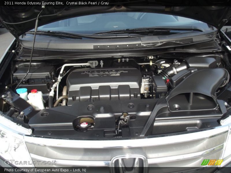 Crystal Black Pearl / Gray 2011 Honda Odyssey Touring Elite