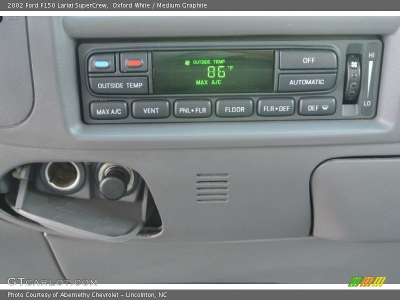 Oxford White / Medium Graphite 2002 Ford F150 Lariat SuperCrew