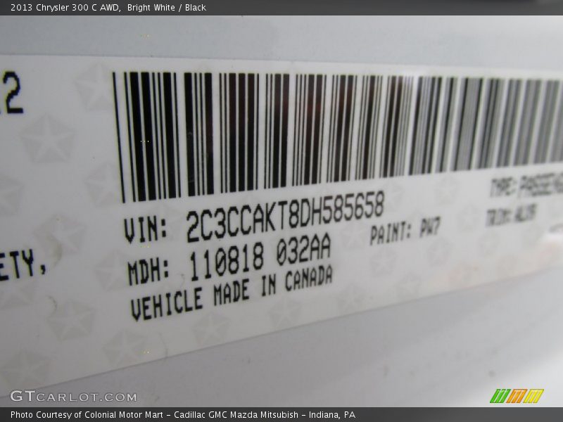 Bright White / Black 2013 Chrysler 300 C AWD