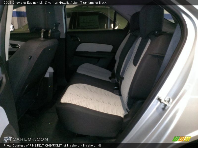 Silver Ice Metallic / Light Titanium/Jet Black 2015 Chevrolet Equinox LS