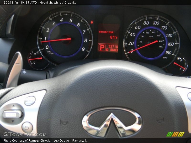 Moonlight White / Graphite 2009 Infiniti FX 35 AWD