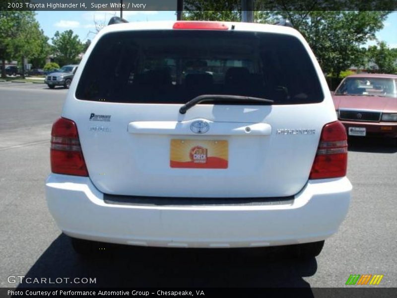 Super White / Ivory 2003 Toyota Highlander I4