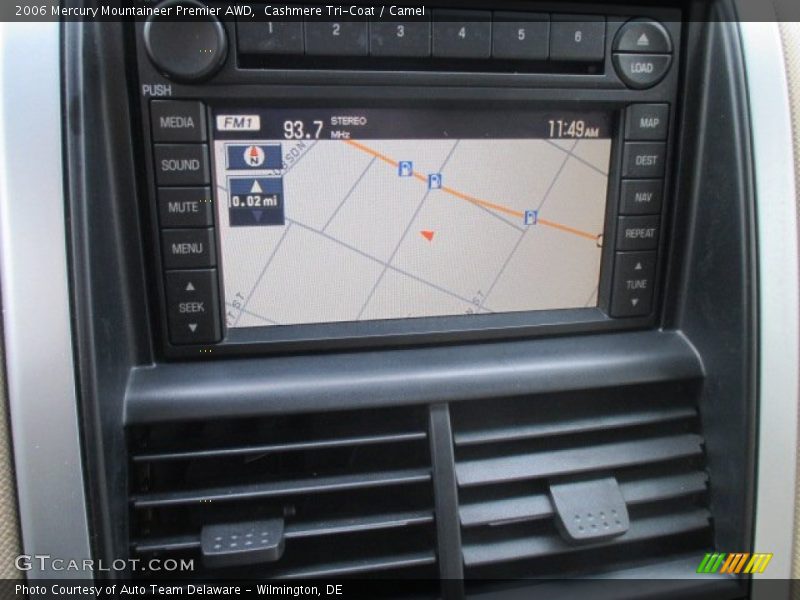 Cashmere Tri-Coat / Camel 2006 Mercury Mountaineer Premier AWD