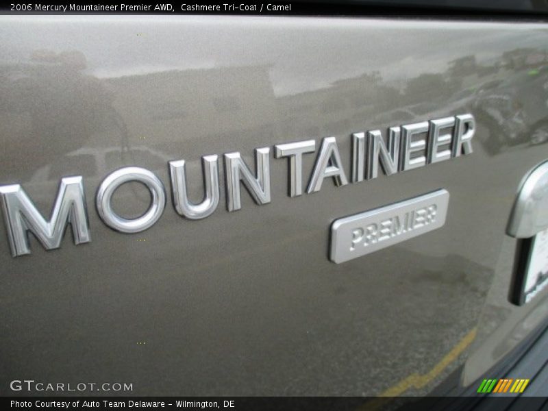 Cashmere Tri-Coat / Camel 2006 Mercury Mountaineer Premier AWD