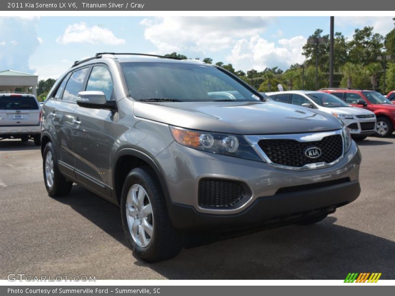 Titanium Silver / Gray 2011 Kia Sorento LX V6