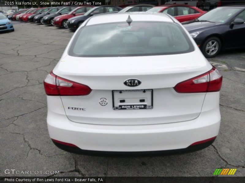 Snow White Pearl / Gray Two Tone 2015 Kia Forte LX