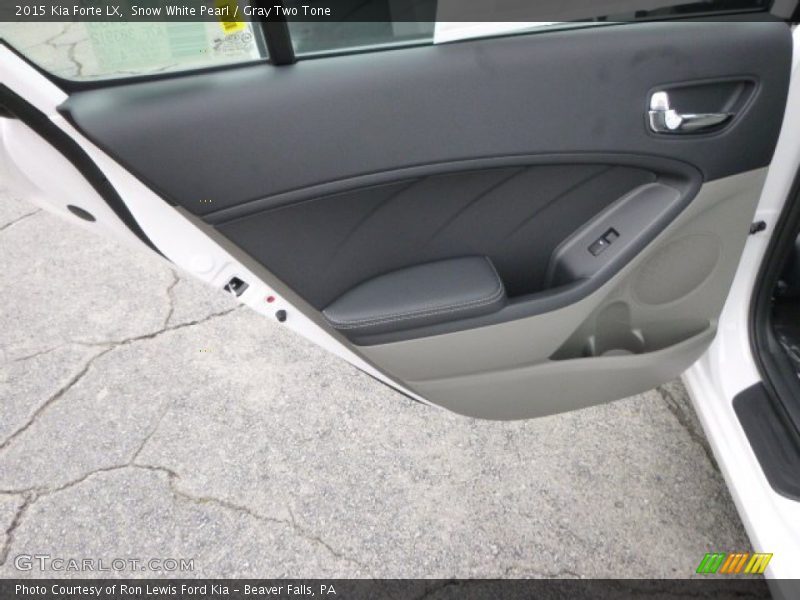 Snow White Pearl / Gray Two Tone 2015 Kia Forte LX