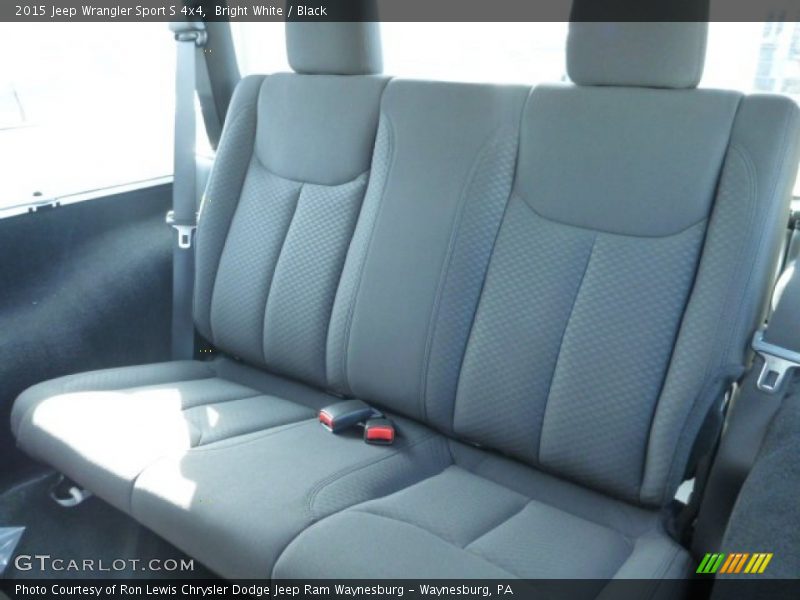 Bright White / Black 2015 Jeep Wrangler Sport S 4x4
