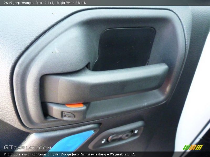 Bright White / Black 2015 Jeep Wrangler Sport S 4x4