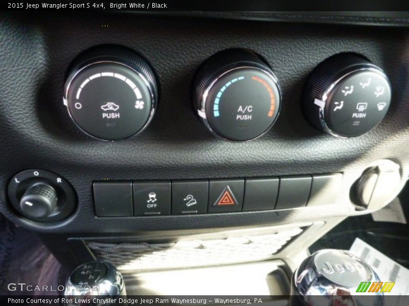 Bright White / Black 2015 Jeep Wrangler Sport S 4x4