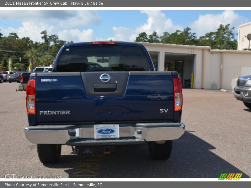Navy Blue / Beige 2011 Nissan Frontier SV Crew Cab