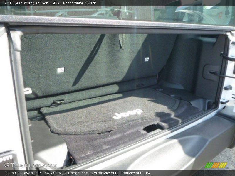 Bright White / Black 2015 Jeep Wrangler Sport S 4x4
