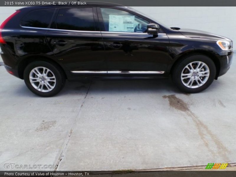 Black / Off Black 2015 Volvo XC60 T5 Drive-E
