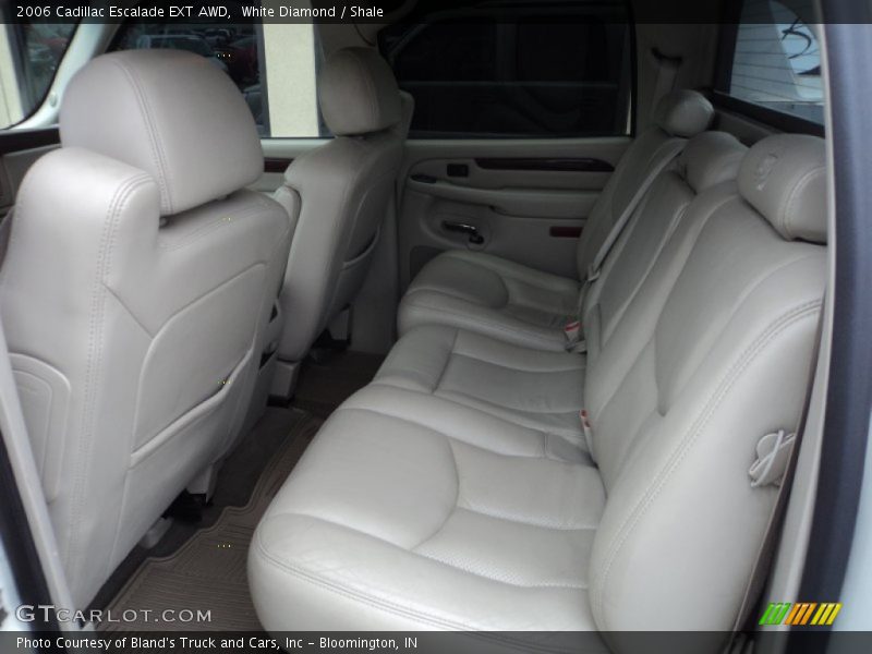 White Diamond / Shale 2006 Cadillac Escalade EXT AWD