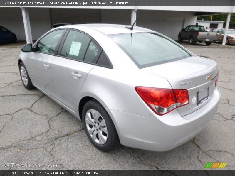 Silver Ice Metallic / Jet Black/Medium Titanium 2014 Chevrolet Cruze LS
