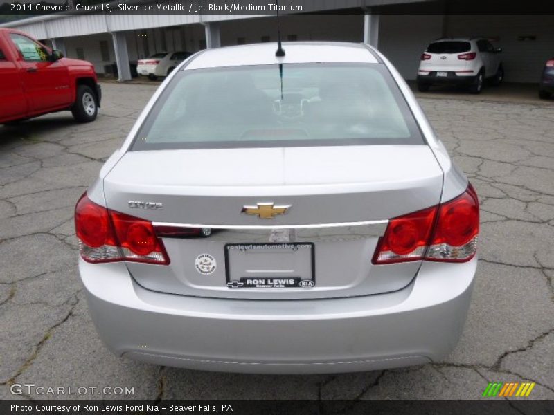 Silver Ice Metallic / Jet Black/Medium Titanium 2014 Chevrolet Cruze LS