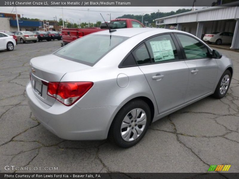 Silver Ice Metallic / Jet Black/Medium Titanium 2014 Chevrolet Cruze LS