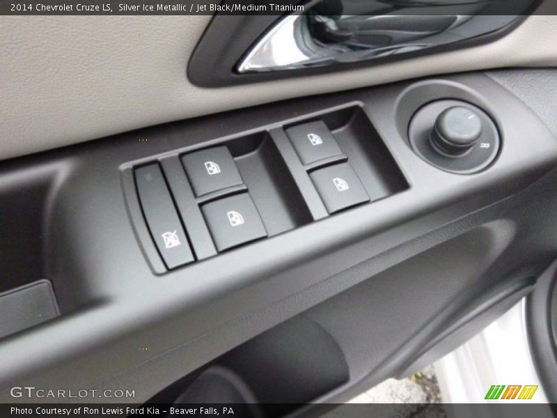 Silver Ice Metallic / Jet Black/Medium Titanium 2014 Chevrolet Cruze LS