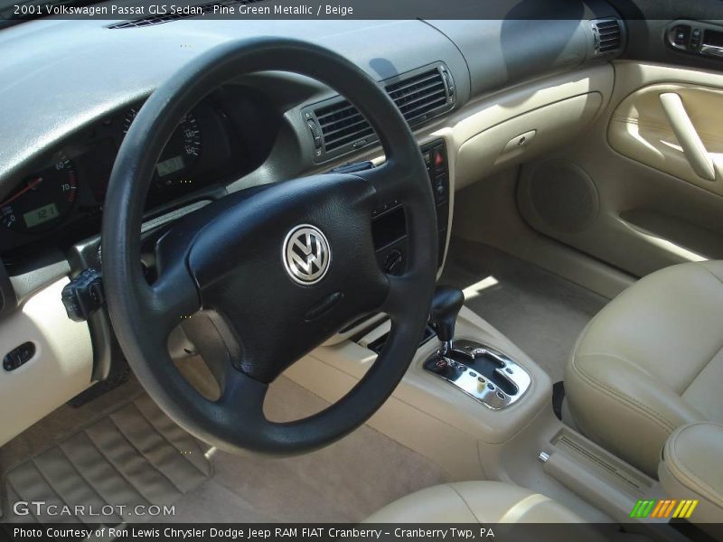 Pine Green Metallic / Beige 2001 Volkswagen Passat GLS Sedan