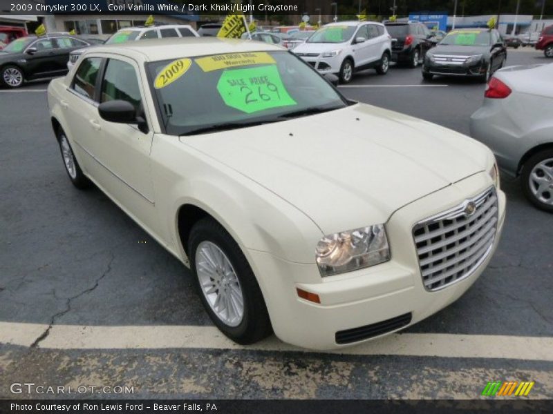 Cool Vanilla White / Dark Khaki/Light Graystone 2009 Chrysler 300 LX