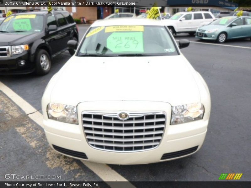 Cool Vanilla White / Dark Khaki/Light Graystone 2009 Chrysler 300 LX