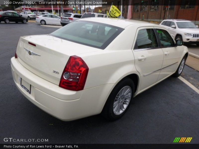Cool Vanilla White / Dark Khaki/Light Graystone 2009 Chrysler 300 LX
