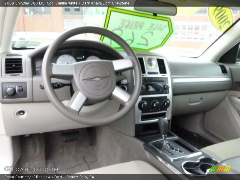 2009 300 LX Dark Khaki/Light Graystone Interior