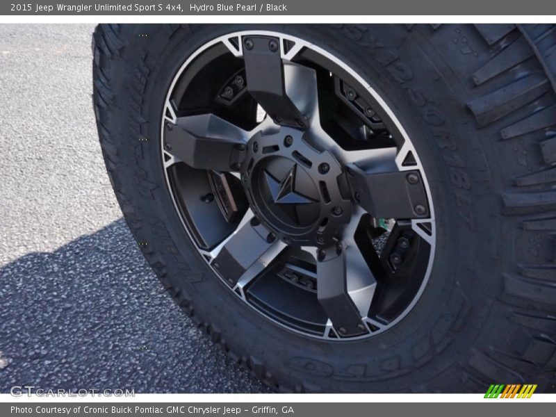 Custom Wheels of 2015 Wrangler Unlimited Sport S 4x4